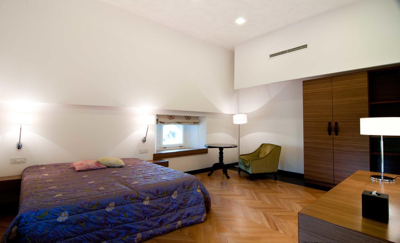 Palazzo Dei Concerti Bed & Breakfast Torre Annunziata Ngoại thất bức ảnh